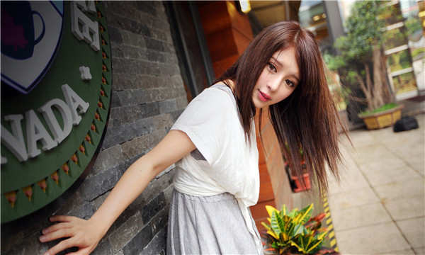 乌鲁木齐想找一个女性生孩子给报酬-｛找个女人生孩子多少钱｝