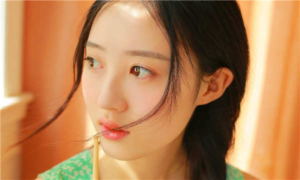 乌鲁木齐试管代怀生子国内有吗？为不孕不育患者提供的解决方案